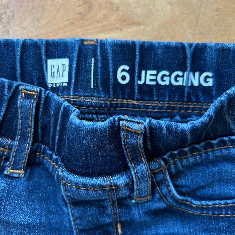 Gap denim jeggings - Picture 3 of 3